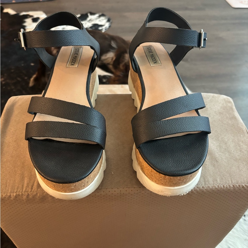 Steve Madden sandals
